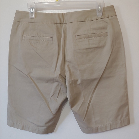 Tommy Bahama Gemma Fit Khaki Short - Picture 3 of 5